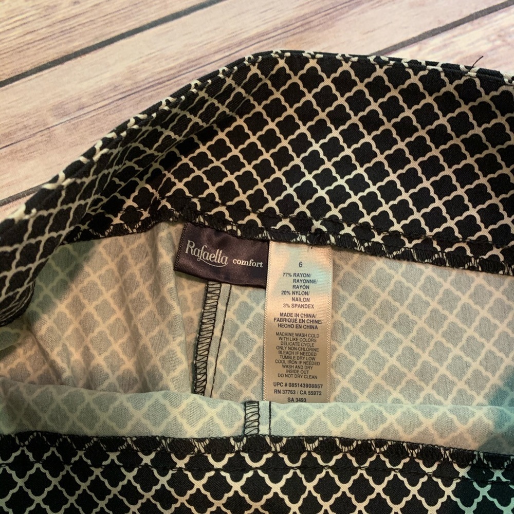 Rafaella crops - never worn! - Picture 2 of 4